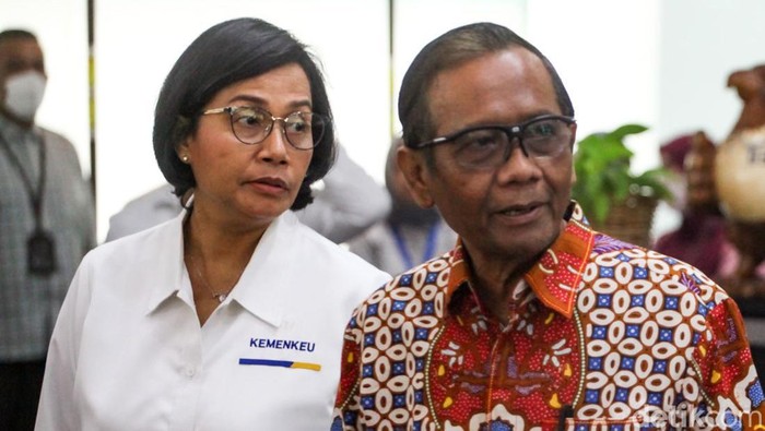 Mahfud Sri