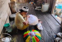 PANGGUNG PUNGGUNG : PERANGKAT HIAS